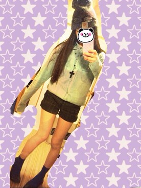 「Carhartt（カーハート）のアイテム（ニットキャップ/ビーニー、グレー系）」を使った、ぽにょさん（レディース）の春コーディネート