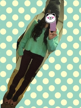 「Carhartt（カーハート）のアイテム（ニットキャップ/ビーニー、グレー系）」を使った、ぽにょさん（レディース）の春コーディネート