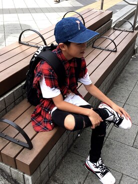 山賀一輝さんのコーディネート