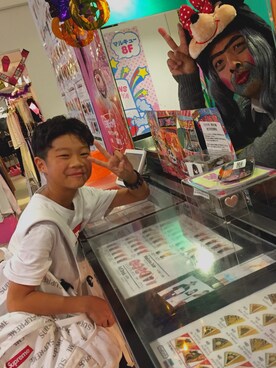 山賀一輝さんのコーディネート