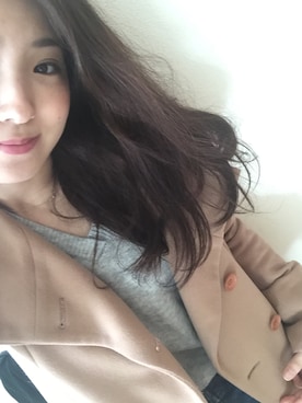 「ICB（アイシービー）のアイテム（チェスターコート）」を使った、KOCOさん（レディース・156cm）の冬コーディネート
