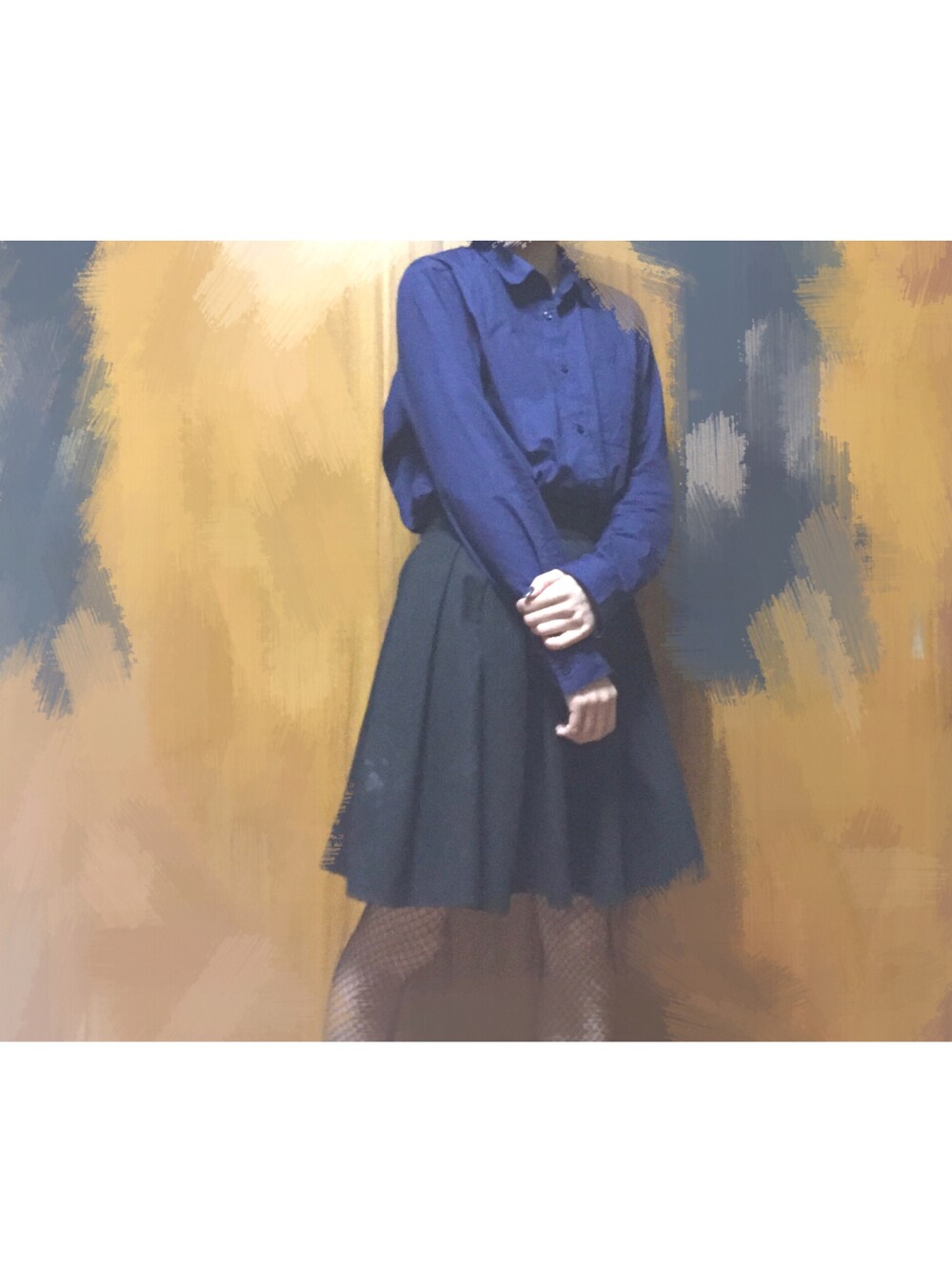 「シンプル」｜「GUのアイテム（シャツ/ブラウス、ブルー系）」を使った、ルナさん（レディース・159cm）の冬コーディネートの1枚目の写真