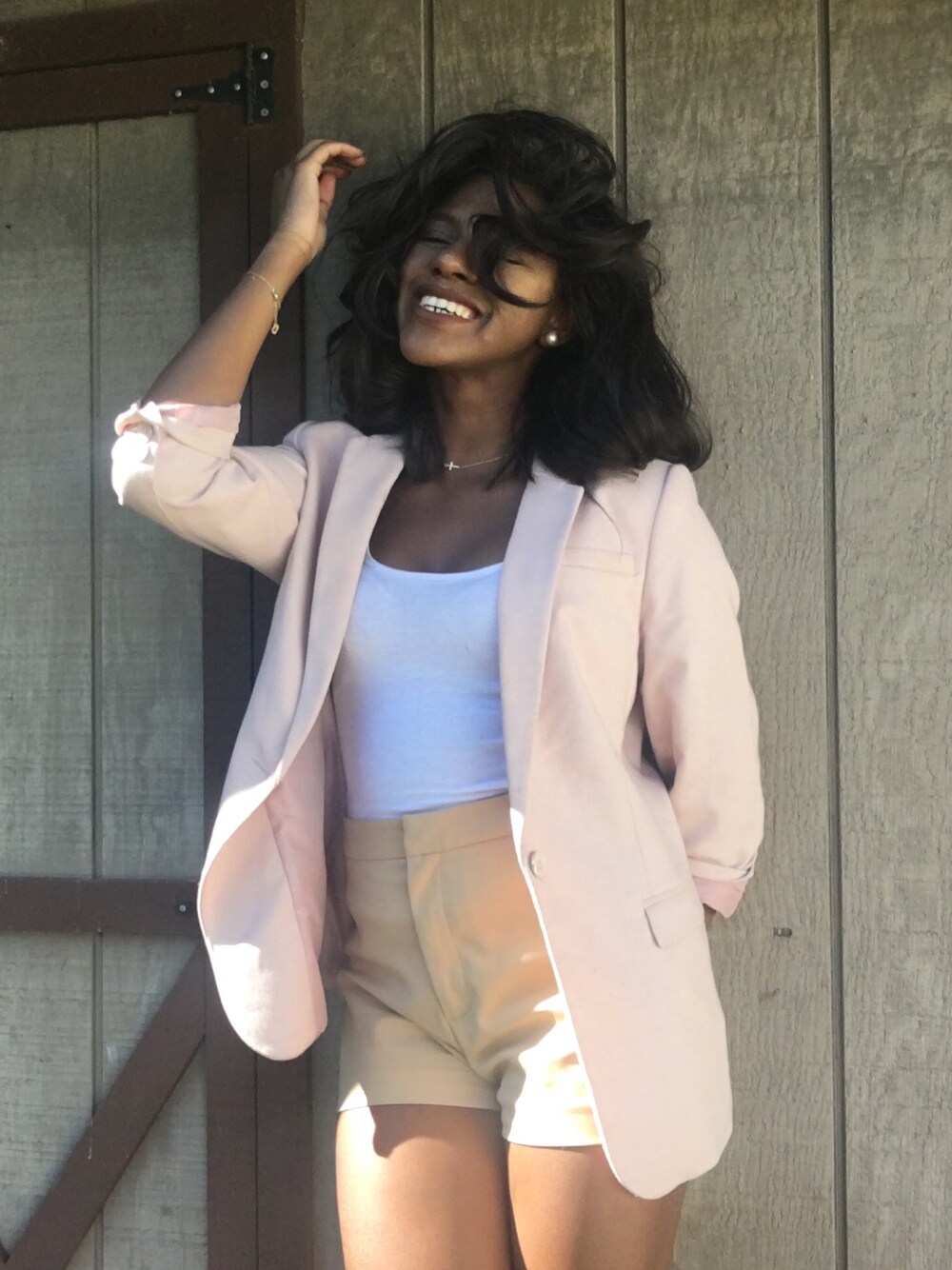 ZARAのスーツジャケット（ピンク系）を使った人気ファッション