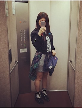 エビーボンヤリスキーさんのコーディネート