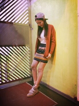 「アイテム（その他シューズ、グレー系）」を使った、Phoebe Dreamyさん（レディース・173cm）の春コーディネート