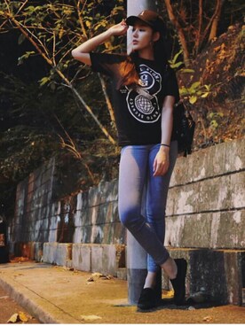 「streetsnap」｜「アイテム（帽子）」を使った、Phoebe Dreamyさん（レディース・173cm）の春コーディネート