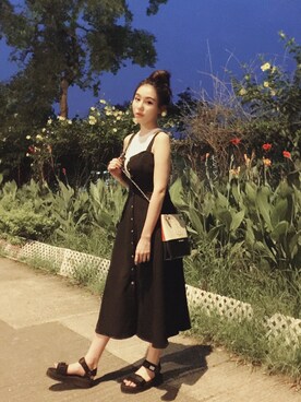「love moschino」｜Phoebe Dreamyさん（レディース・172cm）の秋コーディネート