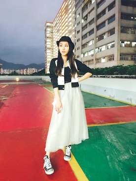 「ZALORA（-）のアイテム（ジャケット/アウター）」を使った、Phoebe Dreamyさん（レディース・172cm）の秋コーディネート