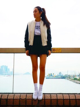 「cheap monday」｜「アイテム（スタジャン）」を使った、Snowy Tsuiさん（レディース・165cm）の冬コーディネート