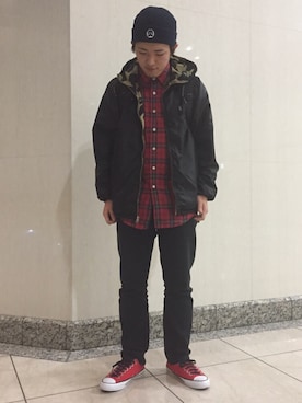 「A BATHING APE（アベイシングエイプ）のアイテム（マウンテンパーカー）」を使った、松浦燦さん（メンズ・172cm）の冬コーディネート