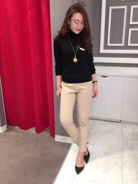 「M.deux（エムドゥ）のアイテム（パンツ）」を使った、AYAさん（レディース・161cm）の秋コーディネート