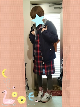 「旦那さんのを借りました」｜「アイテム（ジャケット/アウター）」を使った、おーかさん（レディース・158cm）の春コーディネート