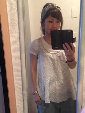 「Handmade（ハンドメイド）のアイテム（ヘアバンド、グレー系）」を使った、kantei.uさん（キッズ）の夏コーディネート