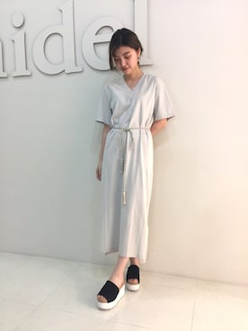 「snidel」｜「アイテム（ワンピース/ドレス）」を使った、moe yoshidaさん（レディース・168cm）の夏コーディネート