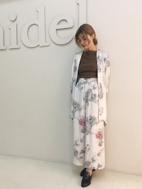 「snidel」｜「アイテム（ジャケット/アウター）」を使った、moe yoshidaさん（レディース・168cm）の秋コーディネート