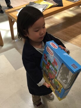 「NEW BRAND（ニューブランド）のアイテム」を使った、jinnnさん（キッズ・100cm）の春コーディネート