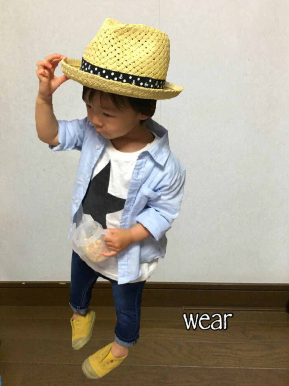 「キッズファッション、シンプルコーデ、休日スタイル、子供カッコイイ、公園スタイル、おとこのこ、ZARA KIDS、birthday、麦わら帽子」｜「Birthdayのアイテム（シャツ/ブラウス、ブルー系）」を使った、Chibiෆ̈さん（キッズ・80cm）の春コーディネートの1枚目の写真