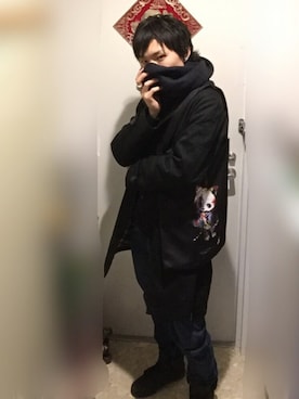 「Rodeo Crowns（ロデオクラウンズ）のアイテム（チェスターコート）」を使った、mAd ha＋＋eRさん（メンズ・167cm）の冬コーディネート