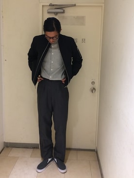 「ADAM ET ROPE'（アダムエロペ）のアイテム（MA-1）」を使った、suzukiさん（メンズ・177cm）の秋コーディネート