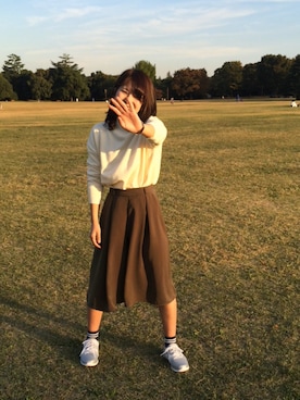 「CASIO（カシオ）の【CASIO】MRW-200H-4B（アナログ腕時計、ブラック系）」を使った、rina..さん（レディース・159cm）の秋コーディネート