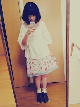 「花柄 スカート」｜「アイテム（その他）」を使った、あやぺさん（レディース・155cm）の秋コーディネート
