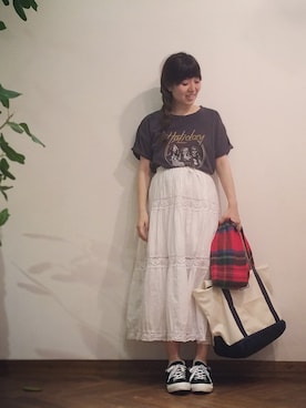 「ムートンスニーカー」｜Nさん（レディース・159cm）の冬コーディネート
