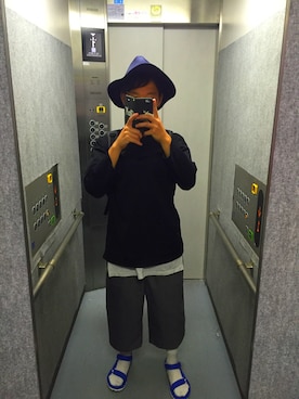 「AZUL by moussy（アズールバイマウジー）のアイテム（サンダル）」を使った、u.t×××k.uさん（メンズ・170cm）の春コーディネート