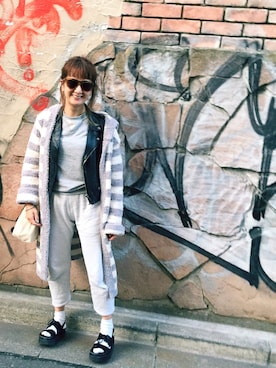 「CELINE」｜「アイテム（スウェット）」を使った、江田このみさん（レディース・152cm）の秋コーディネート