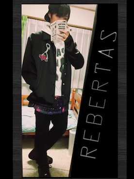 「REBERTAS（リベルタス）のアイテム（ジャケット/アウター）」を使った、❧ᴋᴀᴛsᴜᴍɪさん（メンズ・172cm）の秋コーディネート