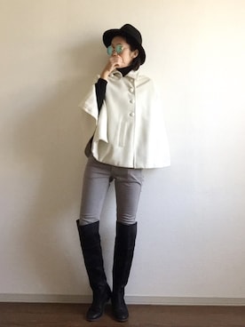 「グレー」｜「アイテム（ポンチョ）」を使った、yukinoさん（レディース・164cm）の秋コーディネート