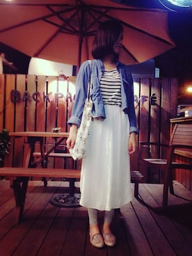 「MONKI（モンキ）のアイテム（ハンドバッグ）」を使った、Kikiさん（レディース・156cm）の秋コーディネート