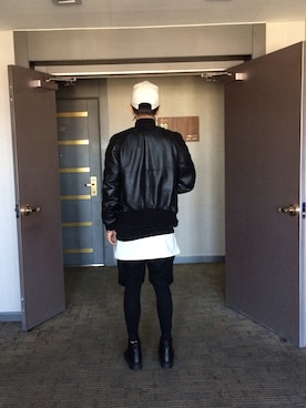 「GIVENCHY（ジバンシイ）のアイテム（スタジャン）」を使った、gminさん（メンズ・179cm）の春コーディネート