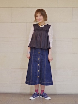 「アイテム（デニムスカート）」を使った、IGARAMUさん（レディース・162cm）の春コーディネート