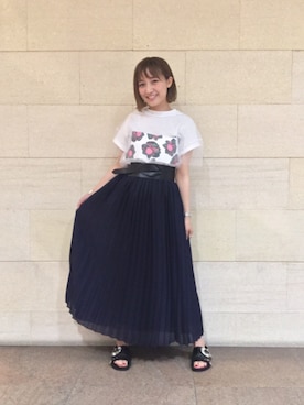 「TOGA PULLA（トーガ　プルラ）のアイテム（サンダル）」を使った、IGARAMUさん（レディース・162cm）の春コーディネート