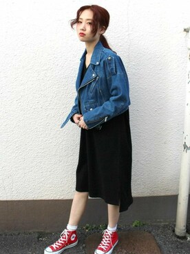 「赤コンバース」｜「アイテム（ライダースジャケット）」を使った、jouetieさん（レディース・163cm）の春コーディネート