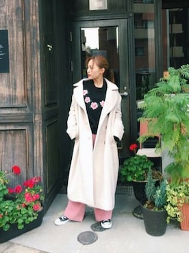 「刺繍」｜「アイテム（チェスターコート）」を使った、jouetieさん（レディース・154cm）の冬コーディネート