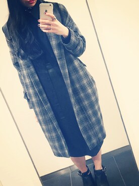 「GIVENCHY」｜「アイテム（チェスターコート）」を使った、MOEKOさん（レディース・163cm）の冬コーディネート