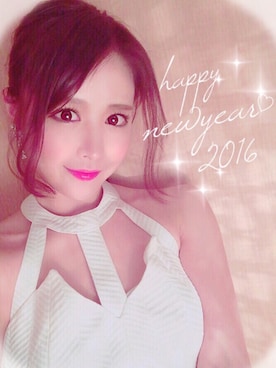 「あけおめ」｜「アイテム（ワンピース/ドレス）」を使った、吉見衣世@インスタフォローしてね♡さん（レディース・163cm）の冬コーディネート