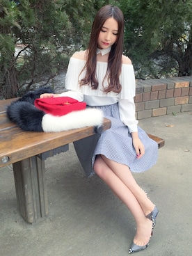 吉見衣世@インスタフォローしてね♡さんのコーディネート