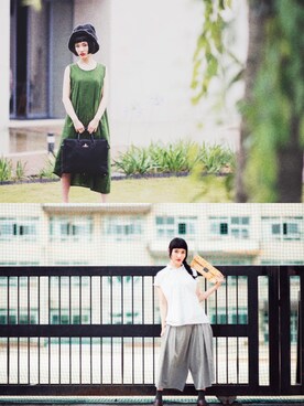 「撮影」｜「アイテム（その他）」を使った、濱田茉奈(ManaHamada)さん（レディース・162cm）の夏コーディネート