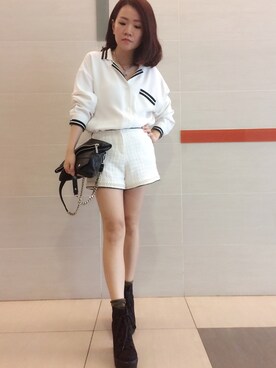 Elizabeth Yawさんのコーディネート