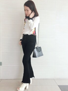 「pants」｜「アイテム（ブーティ）」を使った、Elizabeth Yawさん（レディース・152cm）の冬コーディネート
