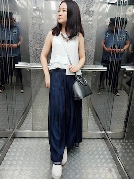 Elizabeth Yawさんのコーディネート