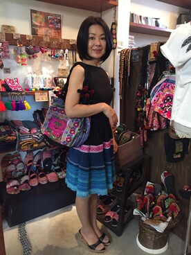 「エスニックのアイテム（スカート、ブルー系）」を使った、Loraさん（レディース）の夏コーディネート