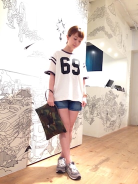 「アイテム（クラッチバッグ）」を使った、涼子さん（レディース・153cm・10代）の夏コーディネート