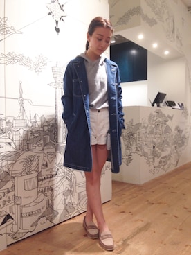 「ショップコート」｜「アイテム（デニムジャケット）」を使った、涼子さん（レディース・152cm）の秋コーディネート