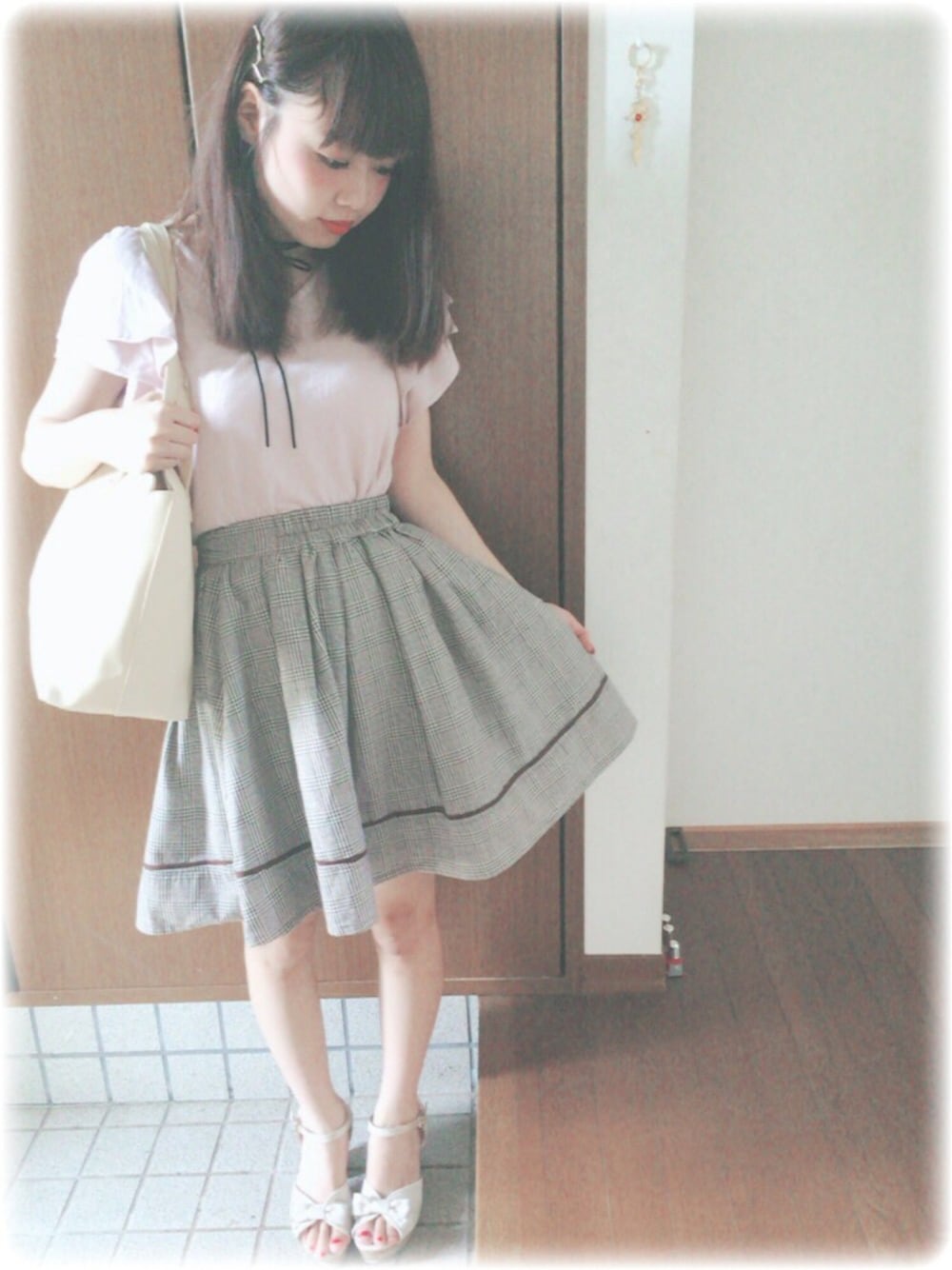 「ootd、秋コーデ、pink、グレー、チェック、スカート、大人ガーリー」｜「Ank Rougeのアイテム（スカート、グレー系）」を使った、ゆりりんさん（レディース・153cm）の秋コーディネートの1枚目の写真