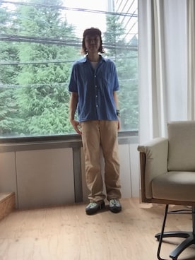 コハラ ヨシユキさんのコーディネート