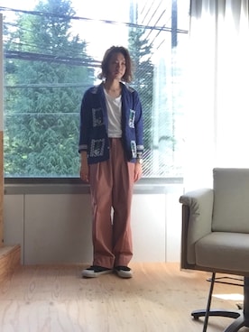 コハラ ヨシユキさんのコーディネート