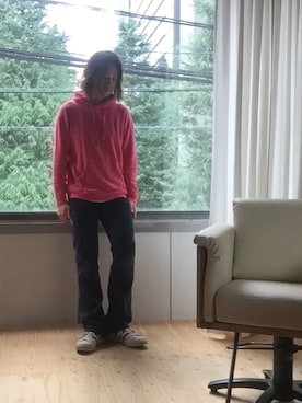 コハラ ヨシユキさんのコーディネート